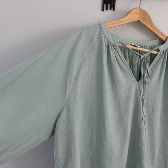 A New Day linen blend light green high-low peasant blouse size XS - Picture 4 of 6